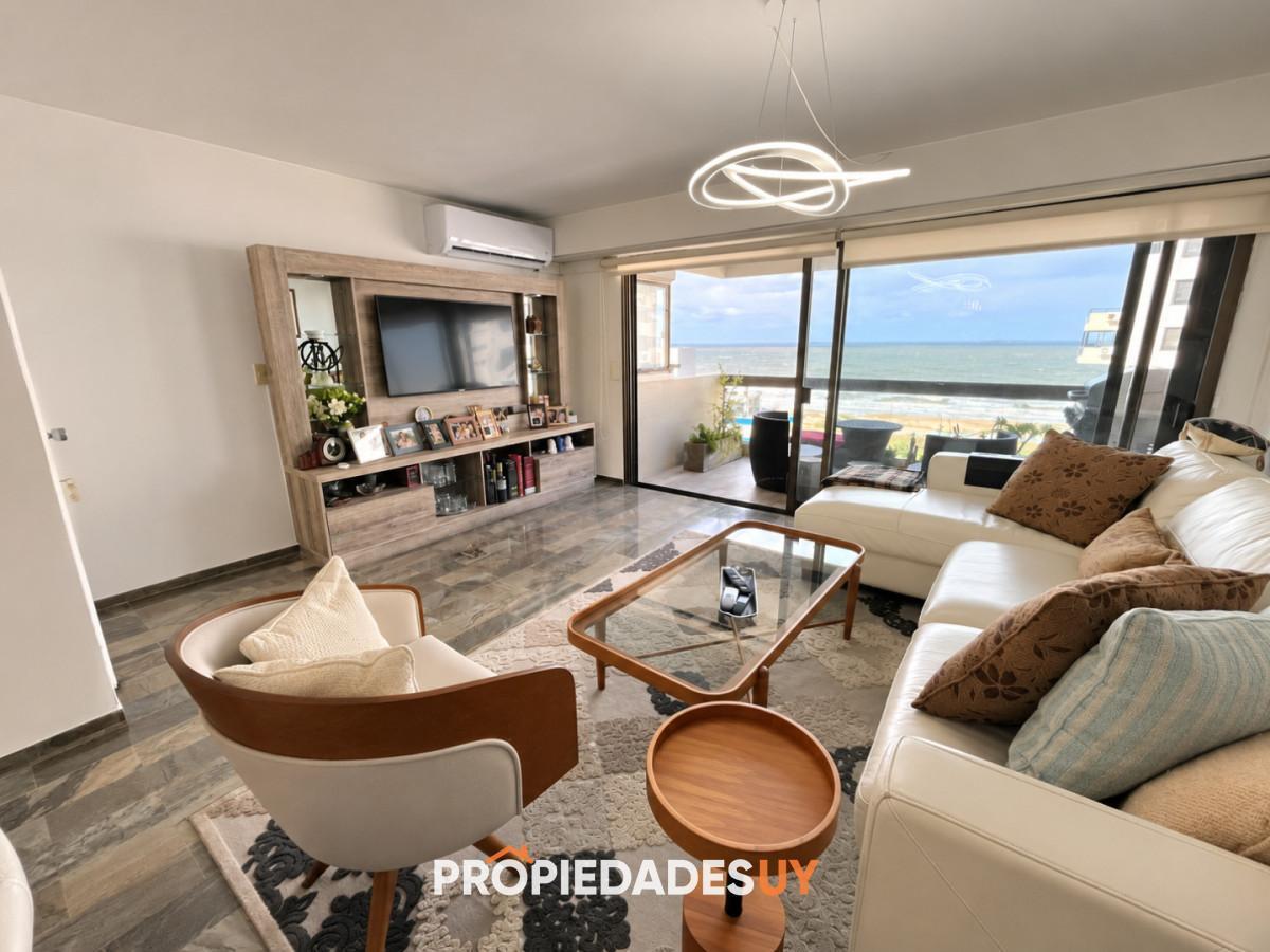 Foto de Venta Apartamento de 3 dormitorios + dep Vista al Mar en Playa Brava, imagen 2