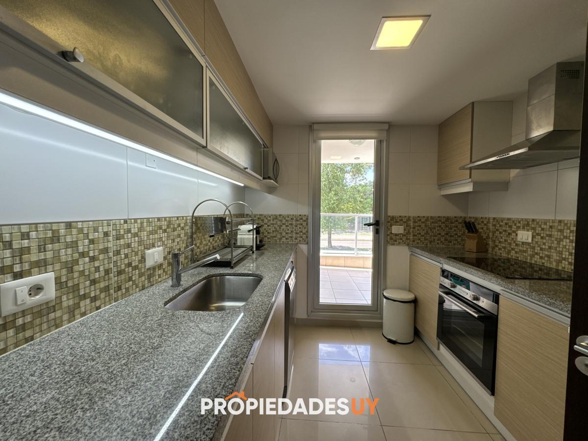 Foto de En venta departamento en Roosevelt - Punta del Este de 3 Dormitorios, imagen 2