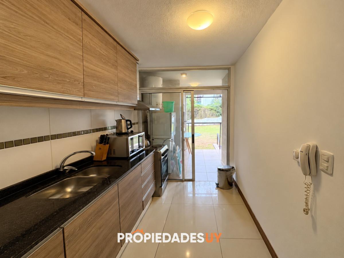 Foto de Apartamento en alquiler en Playa Brava - 2 dormitorios, suite, imagen 4