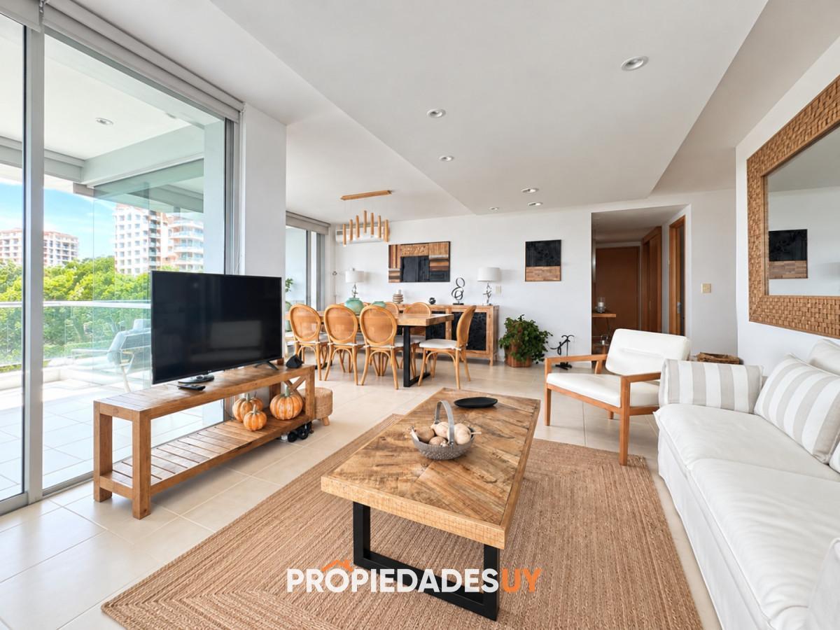 Foto de Apartamento en venta en Playa Mansa - 3 suites, vista al mar y, imagen 5