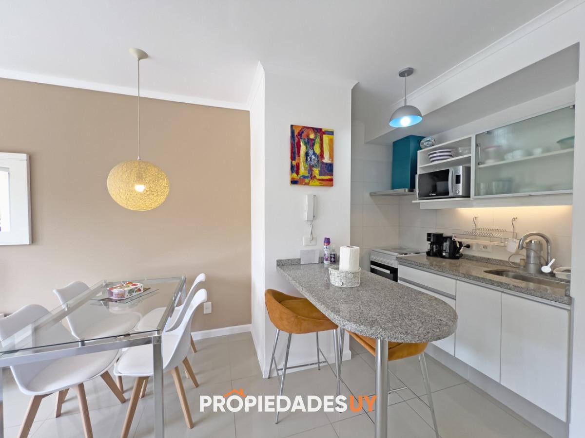 Foto de Apartamento Penthouse de un dormitorio en Punta del Este, imagen 5