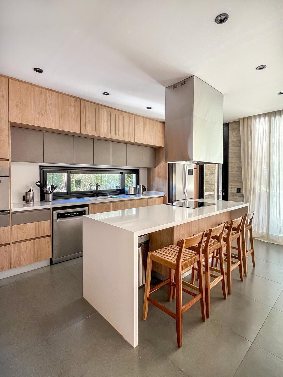Foto de Casa en Venta 6 Ambientes Costa Esmeralda, imagen 4