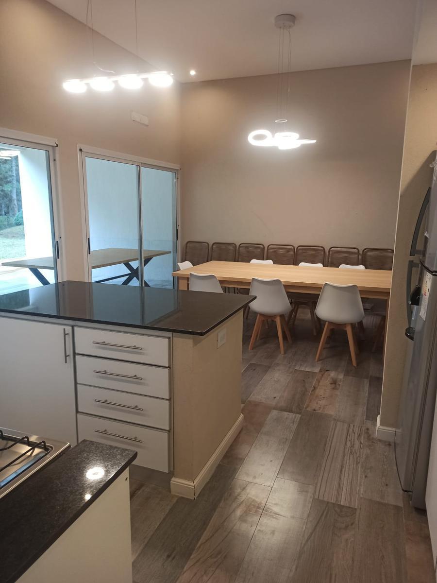 Casa en Venta 5 Ambientes Costa Esmeralda 3