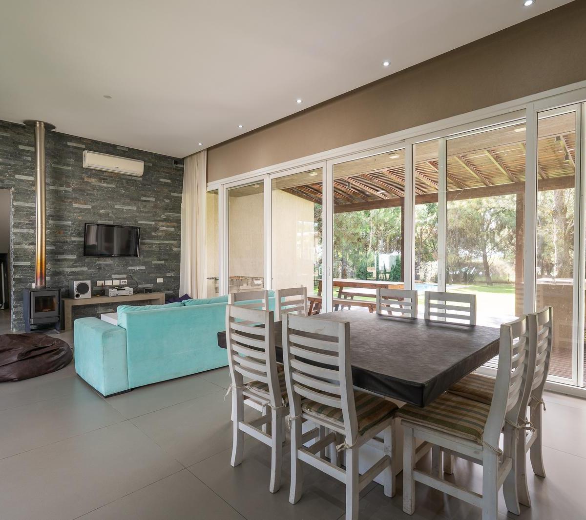 Foto de CASA EN VENTA LA HERRADURA PINAMAR, imagen 2