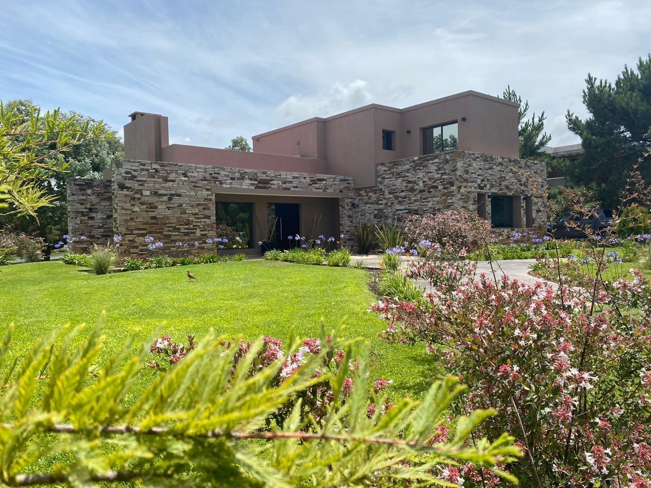 CASA EN ALQUILER LA HERRADURA PINAMAR