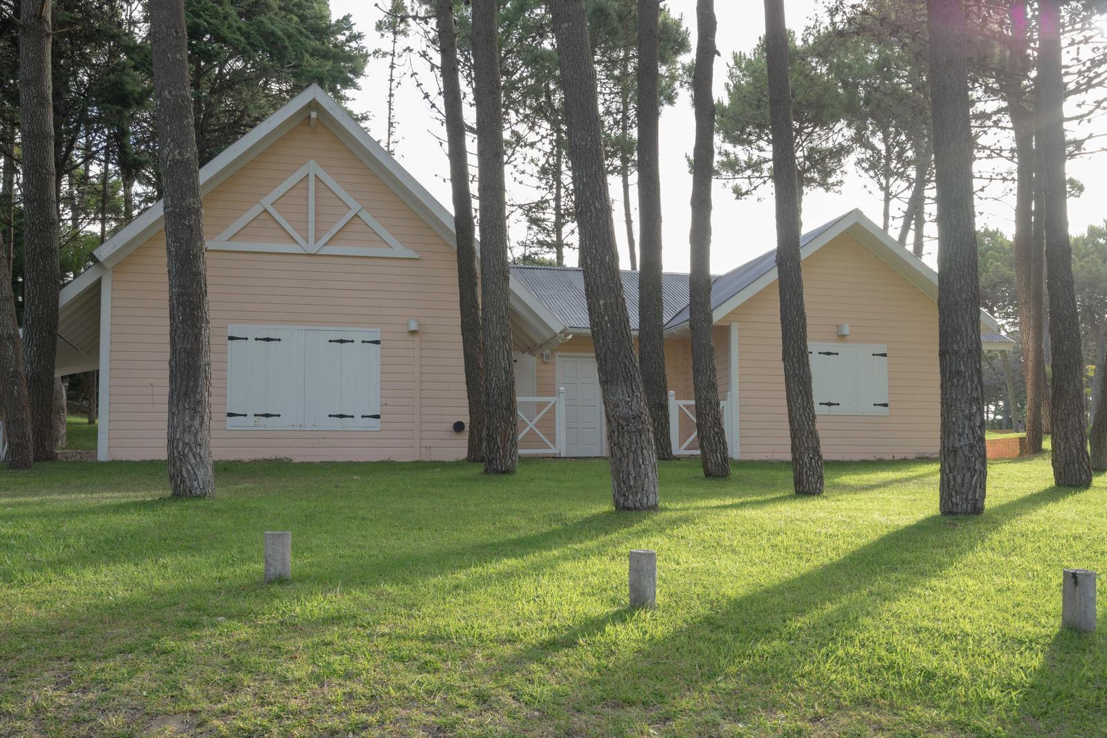 CASA EN VENTA PINAMAR NORTE