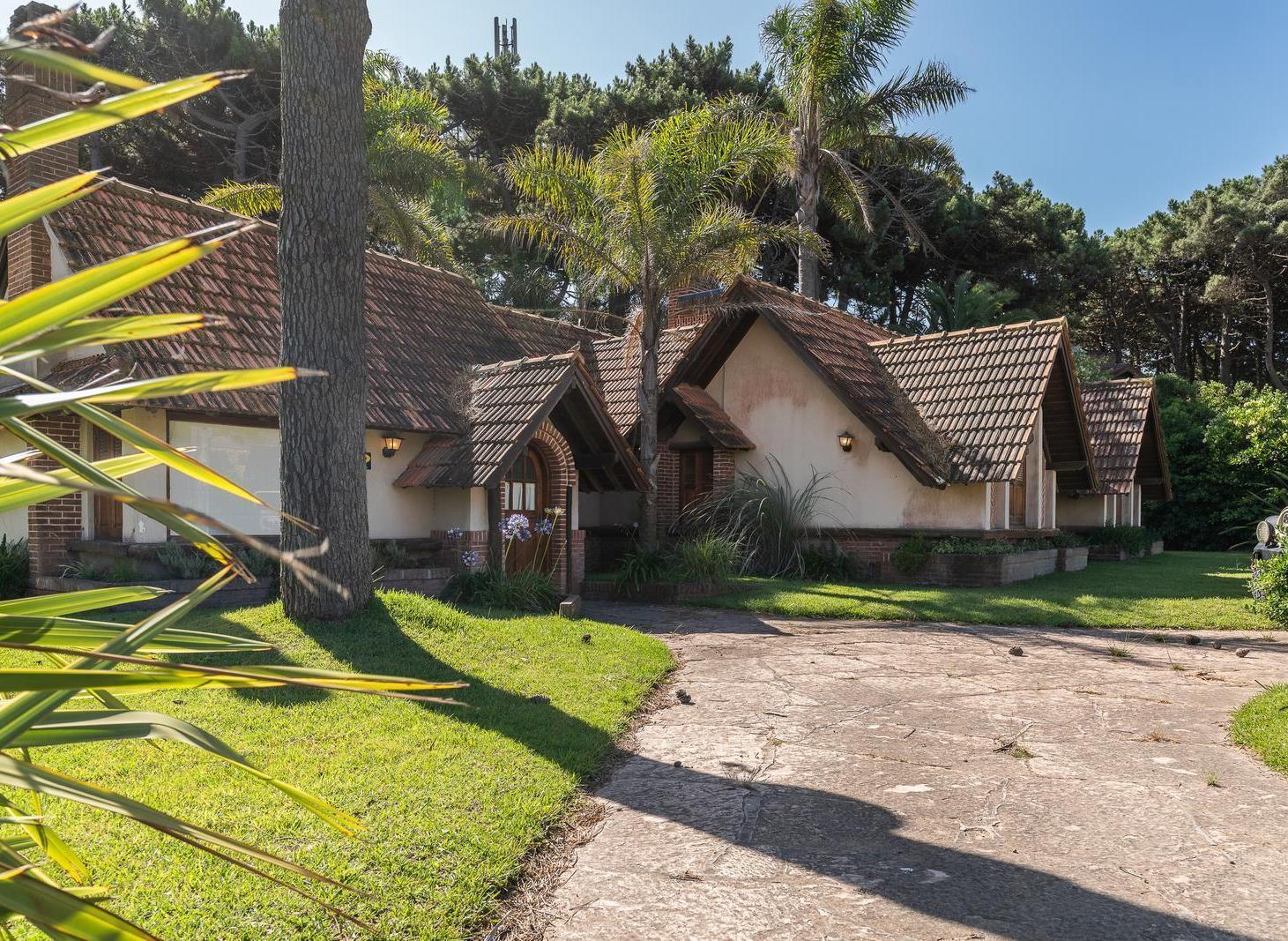 CASA EN VENTA PINAMAR NORTE