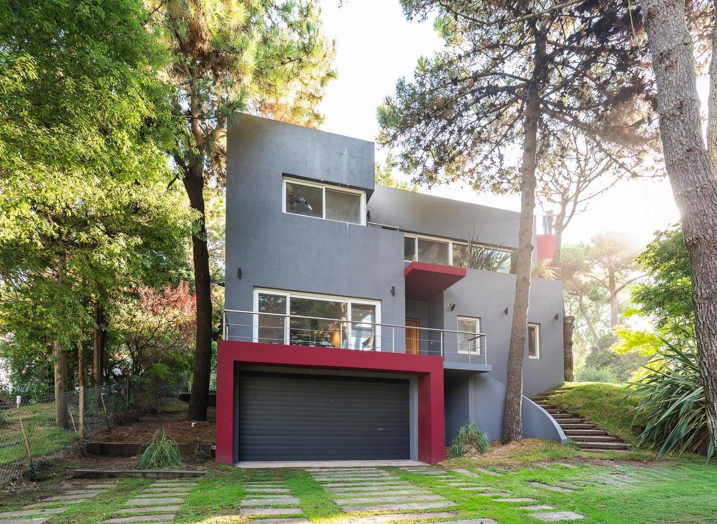 CASA EN VENTA PINAMAR NORTE