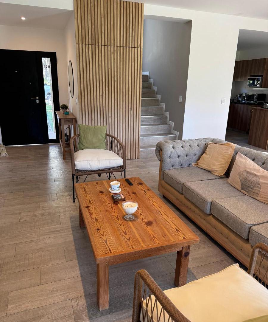 Foto de CASA EN VENTA BARRIO PIONEROS PINAMAR, imagen 2