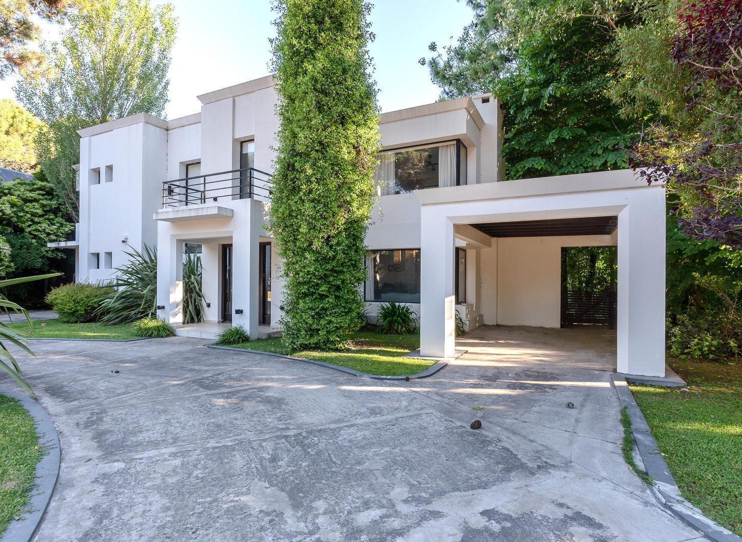 Casa en Venta 5 Ambientes Pinamar Norte