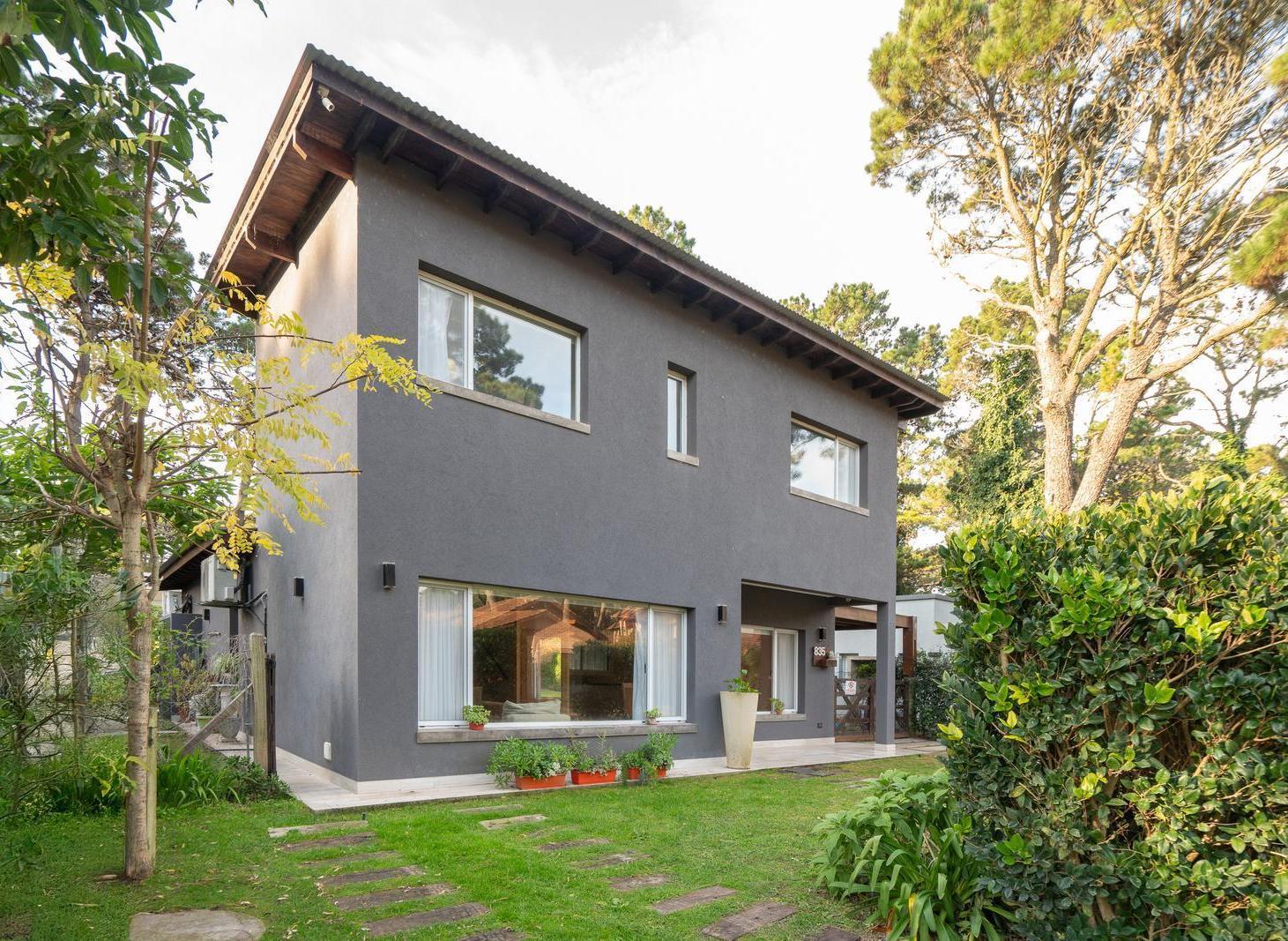 Casa en Venta Pinamar Lasalle