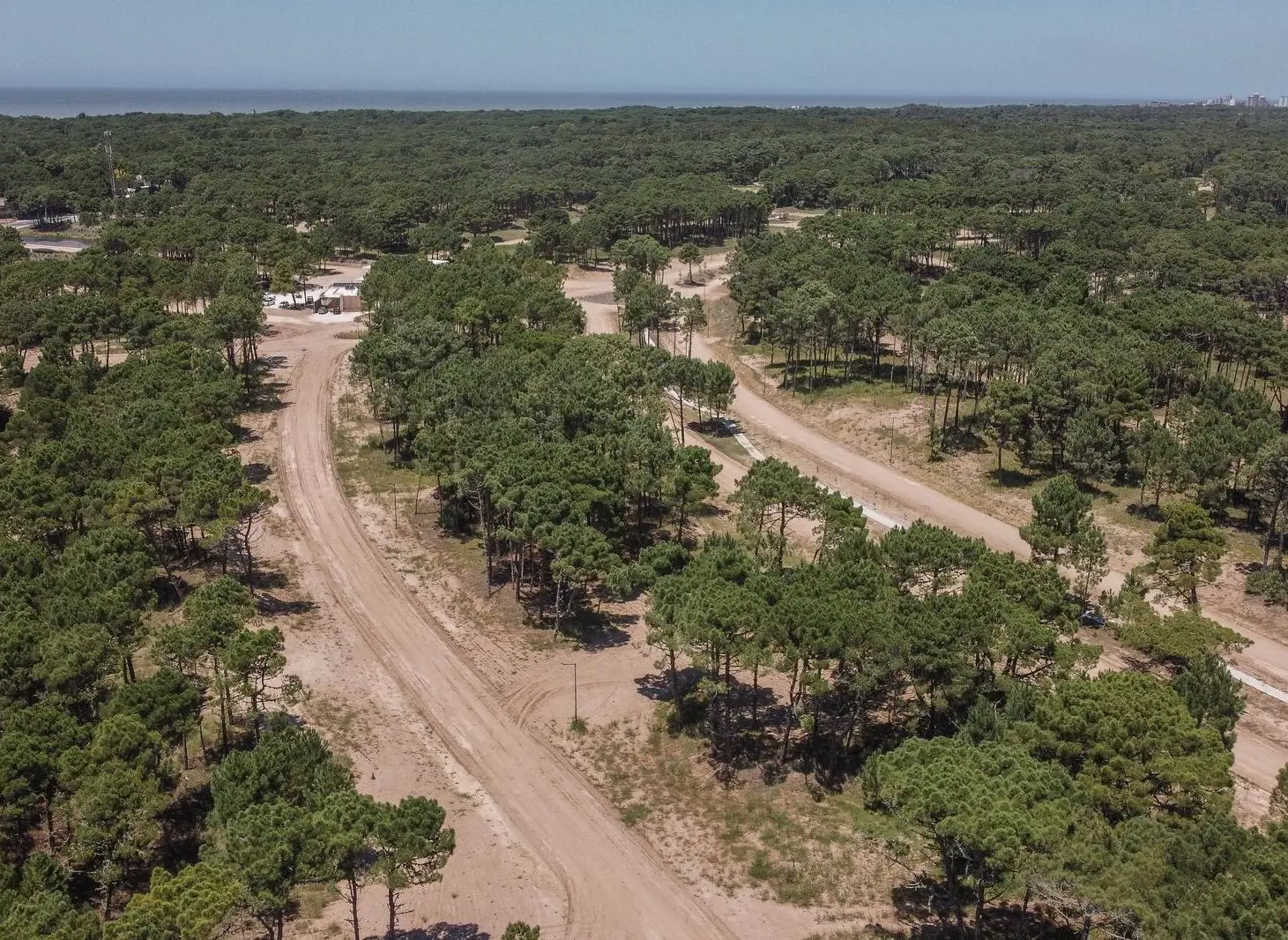 LOTE EN VENTA BARRIO BOSQUES PINAMAR 2