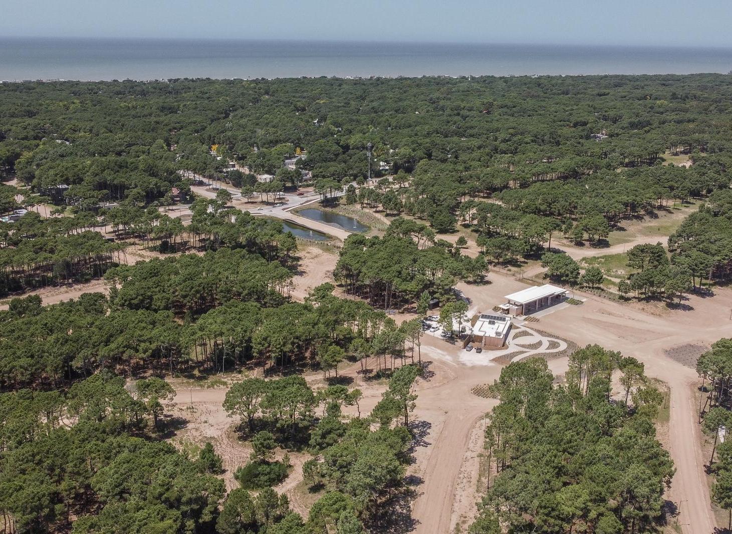 LOTE EN VENTA BARRIO BOSQUES PINAMAR