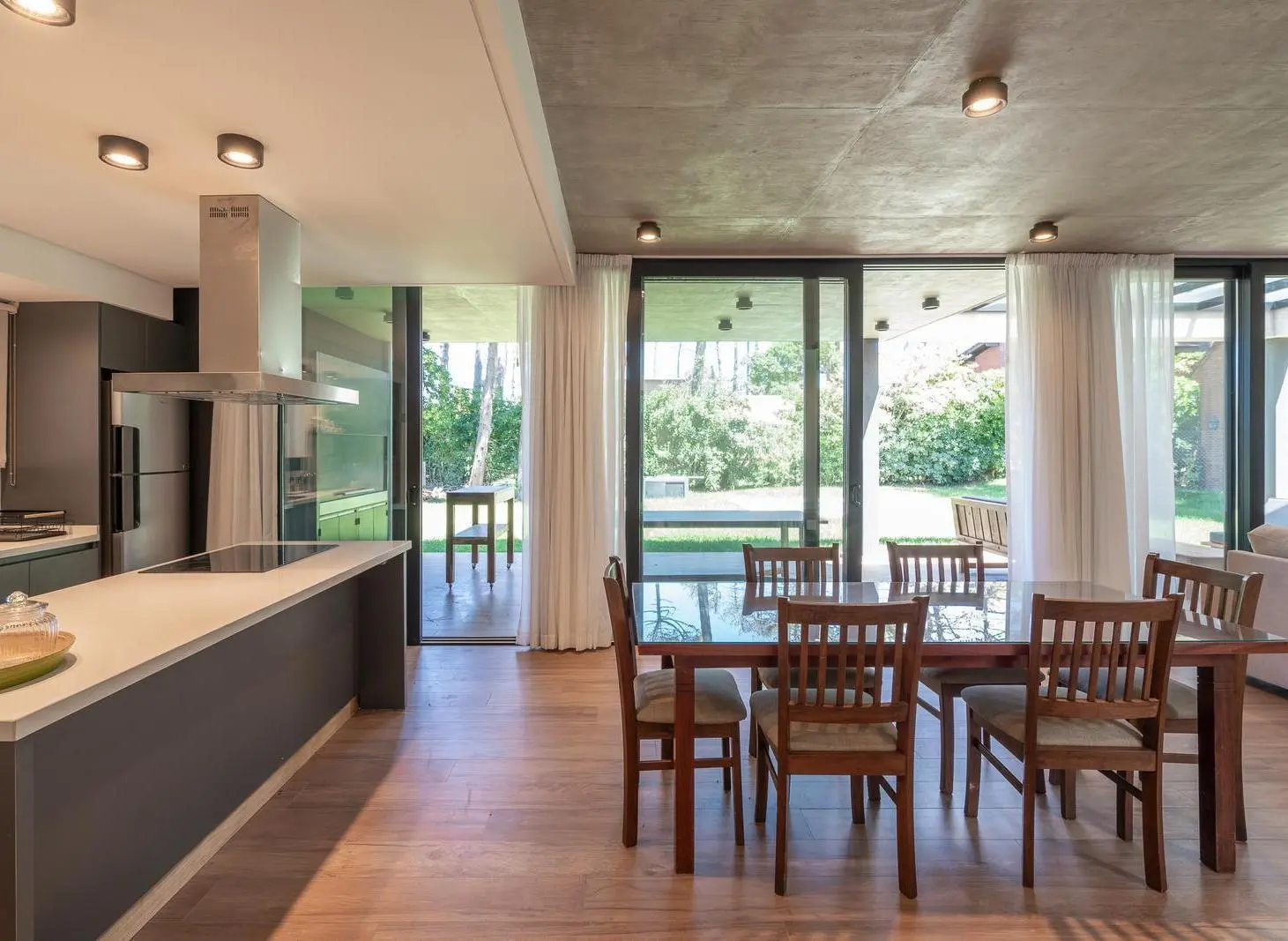 CASA EN VENTA PINAMAR ALAMOS 4