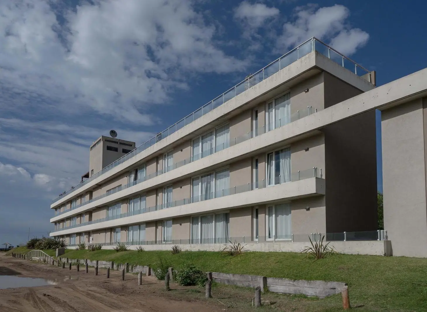 DEPARTAMENTO EN VENTA 2 AMBIENTES Mar de Ostende 2
