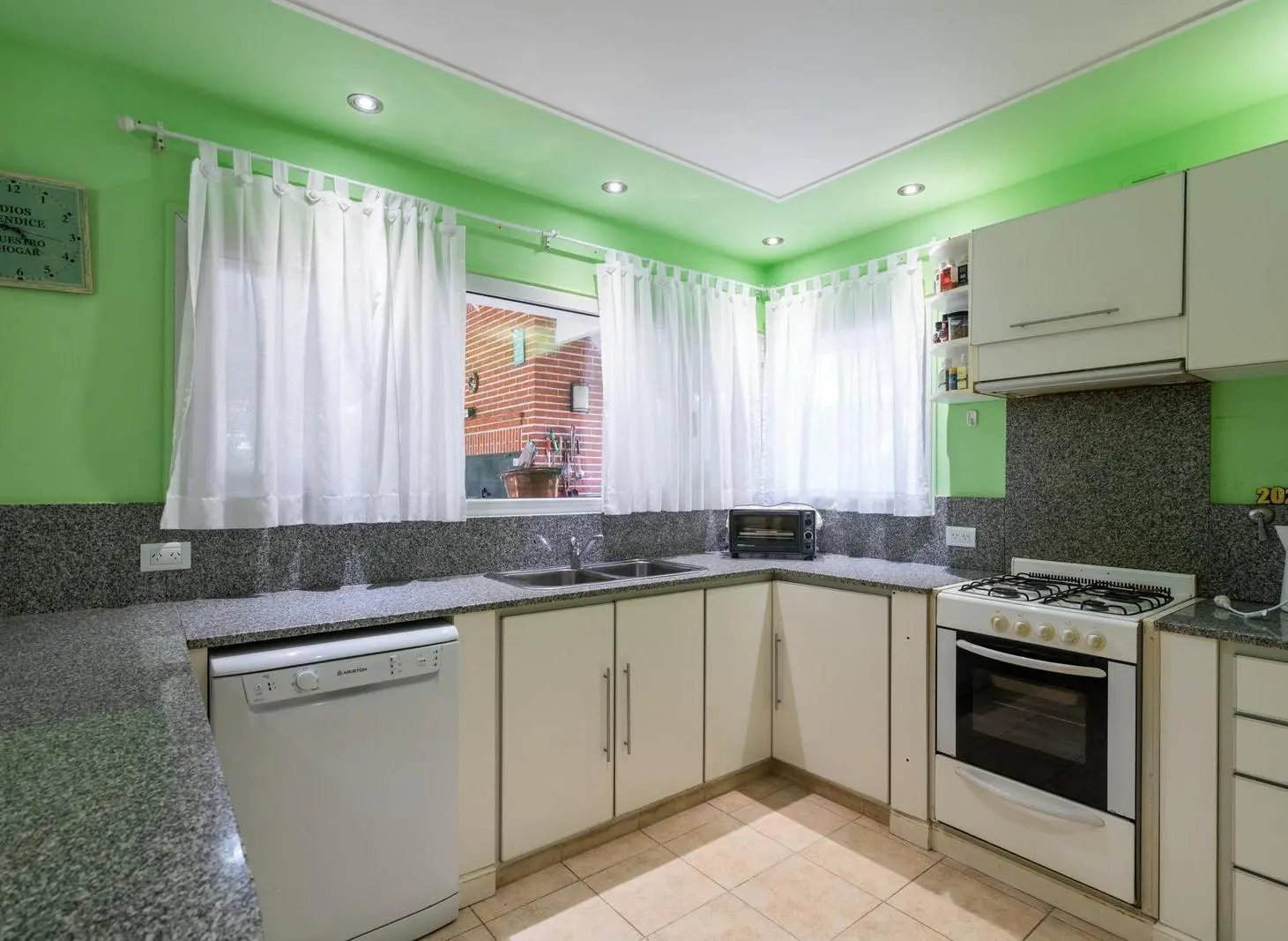 CASA EN VENTA PINAMAR NORTE 5