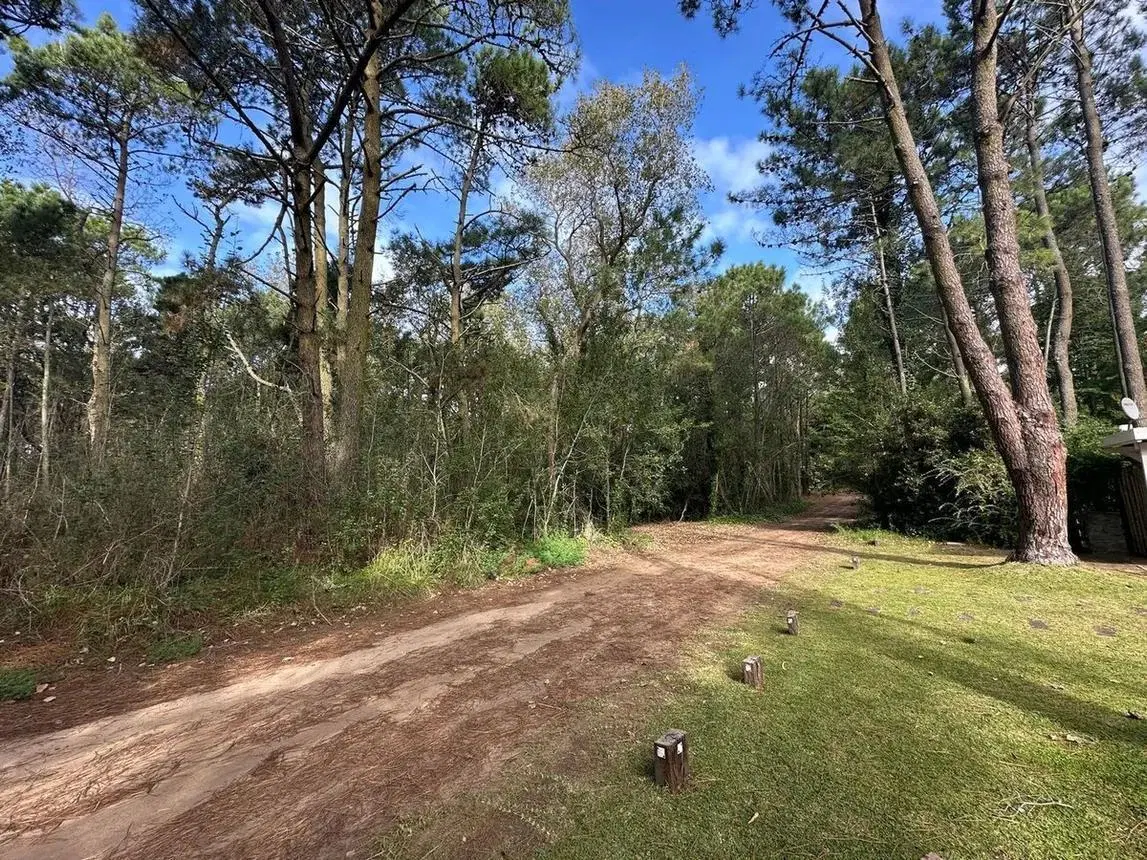 LOTE EN VENTA CARILO 3