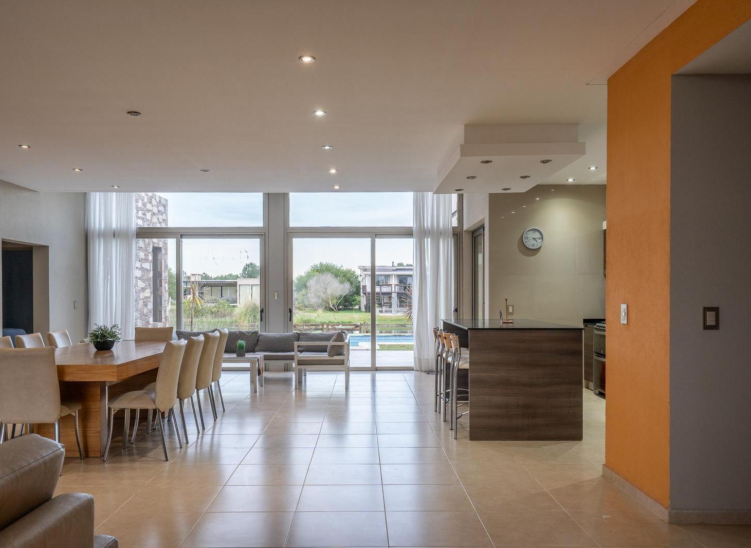 Foto de CASA EN VENTA BARRIO ECUESTRE COSTA ESMERALDA, imagen 5