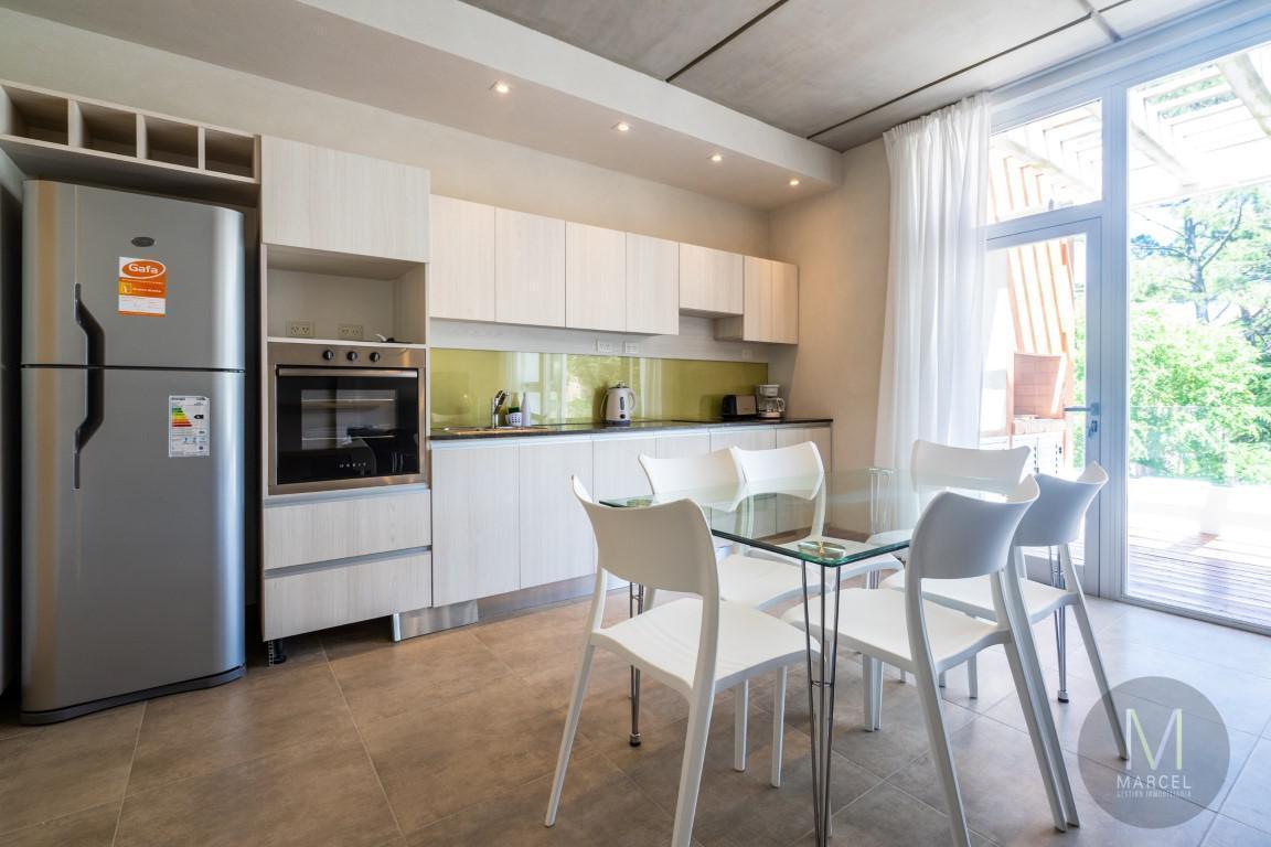 Foto de DEPARTAMENTO EN ALQUILER PINAMAR CENTRO, imagen 2