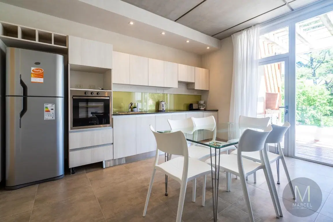 DEPARTAMENTO EN ALQUILER PINAMAR CENTRO 2