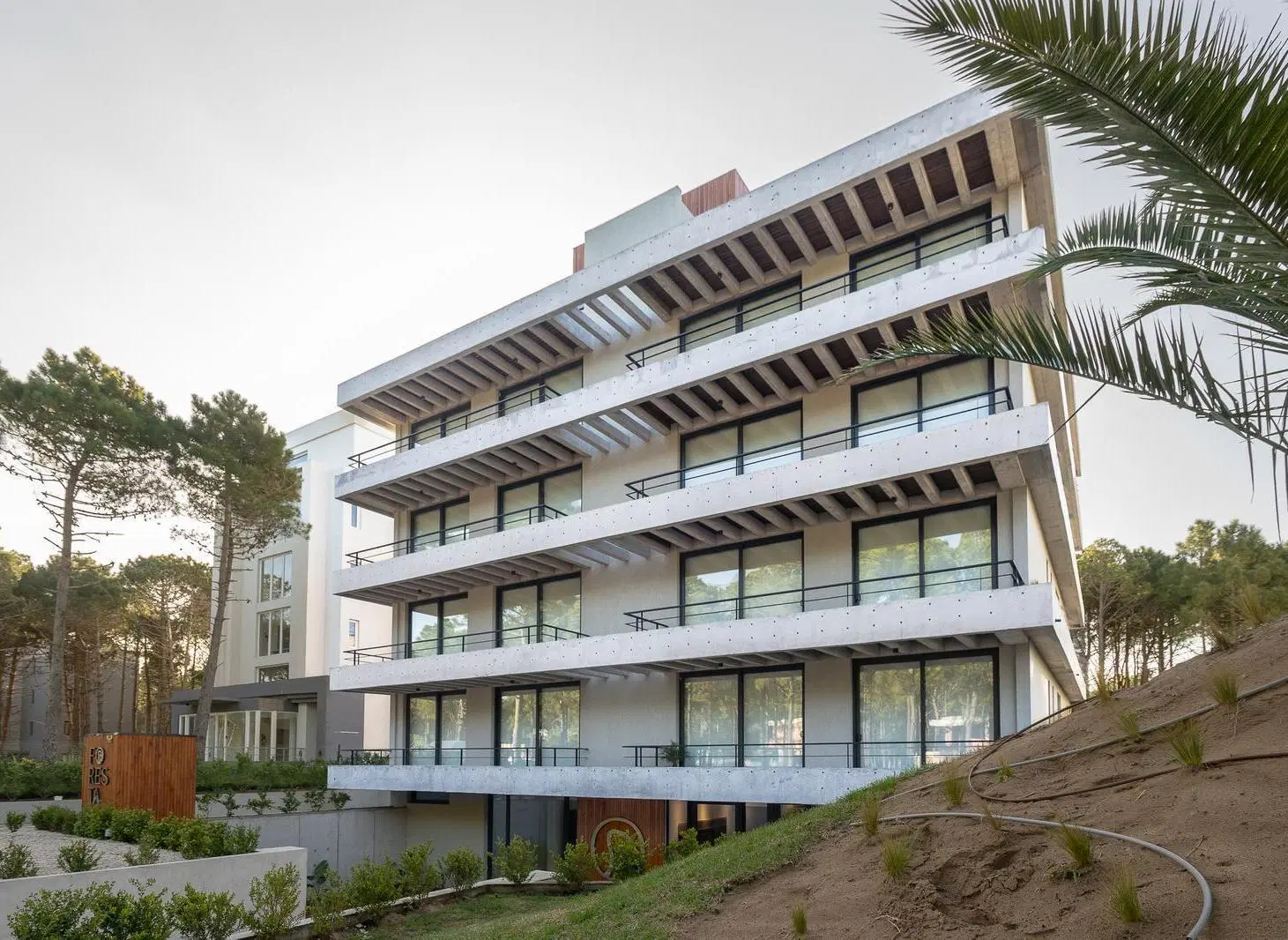 DEPARTAMENTO EN ALQUILER PINAMAR NORTE 3