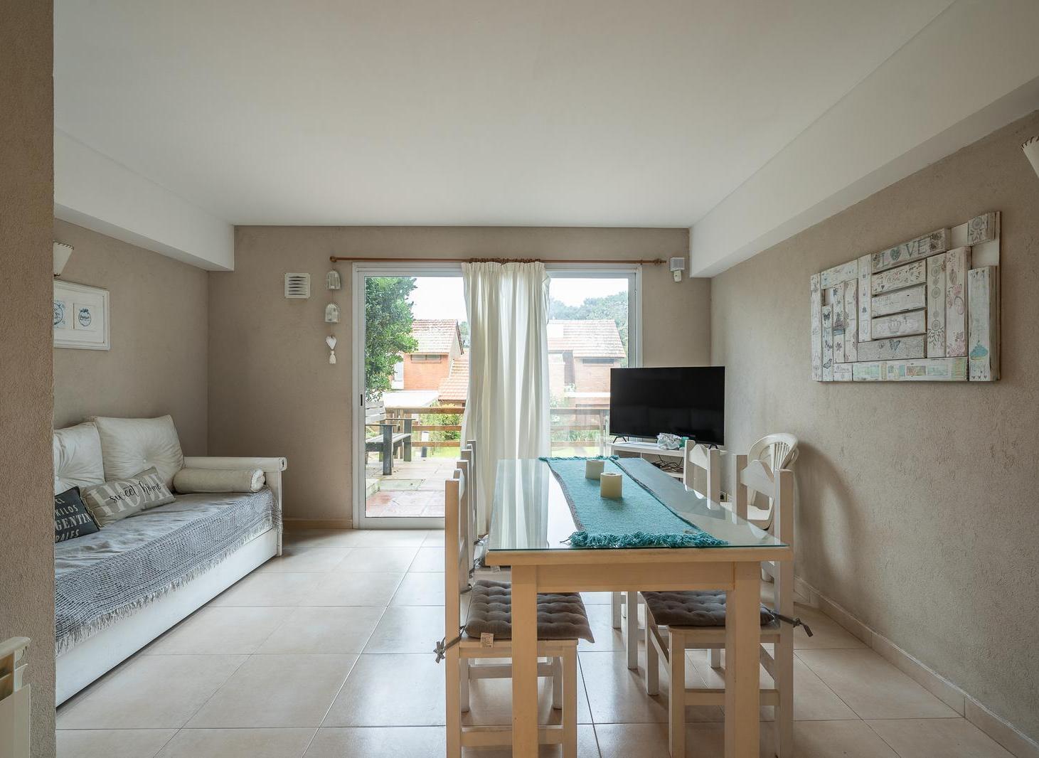 Foto de DUPLEX EN VENTA PINAMAR, imagen 2