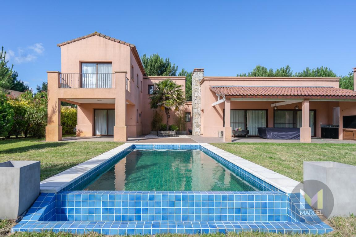 Casa en Alquiler Pinamar La Herradura