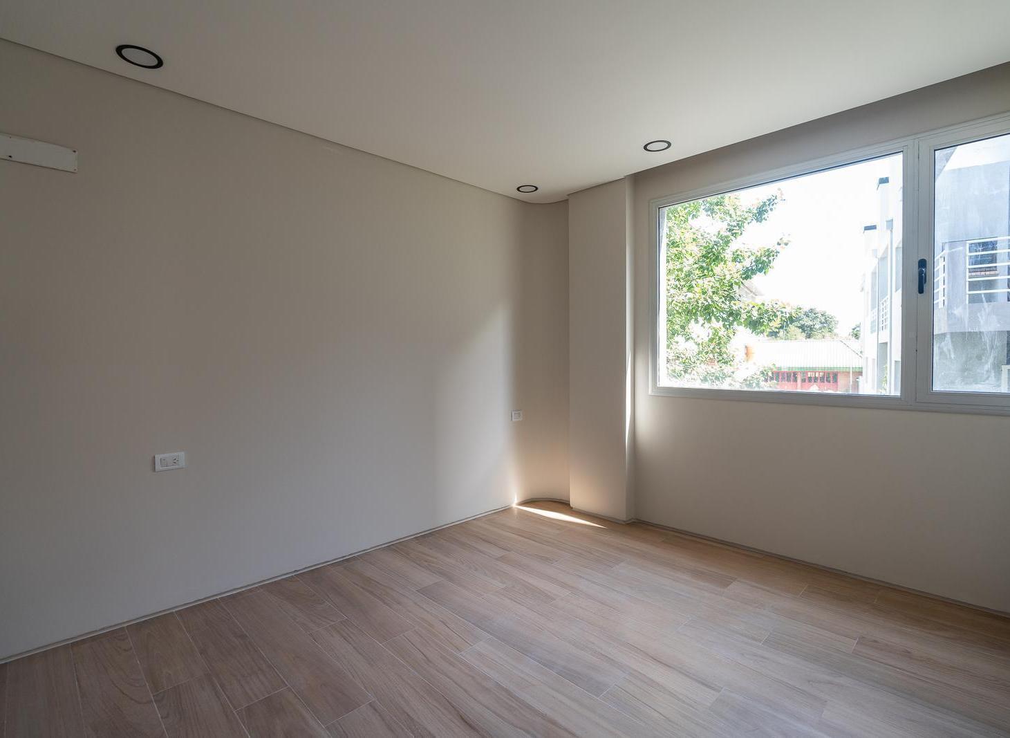 Foto de DEPARTAMENTO EN VENTA 2 AMBIENTES PINAMAR DUPLEX, imagen 2
