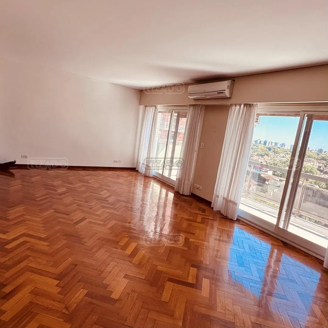Departamento Piso en Alquiler en La Lucila, Vicente López, G.B.A. Zona Norte 3