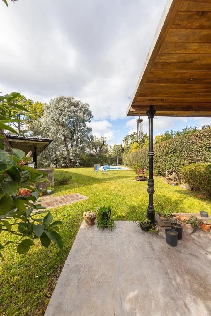 Casa Chalet  en Venta en Acacias Blancas, Maquinista F. Savio, Escobar 3