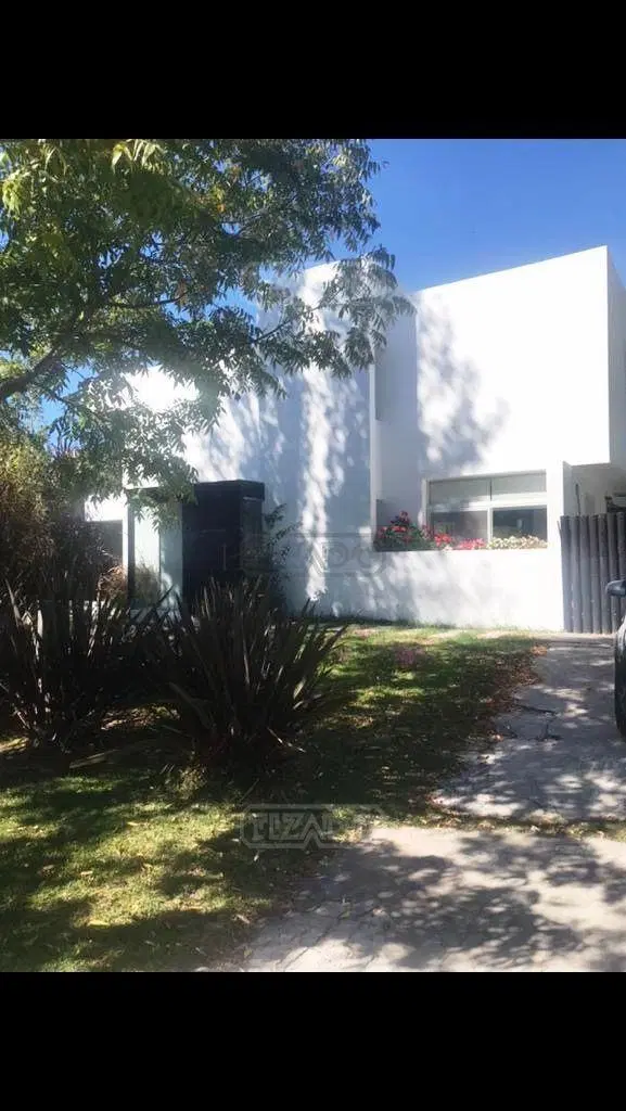 Casa  en Venta ubicado en Santa Catalina, Villanueva 5