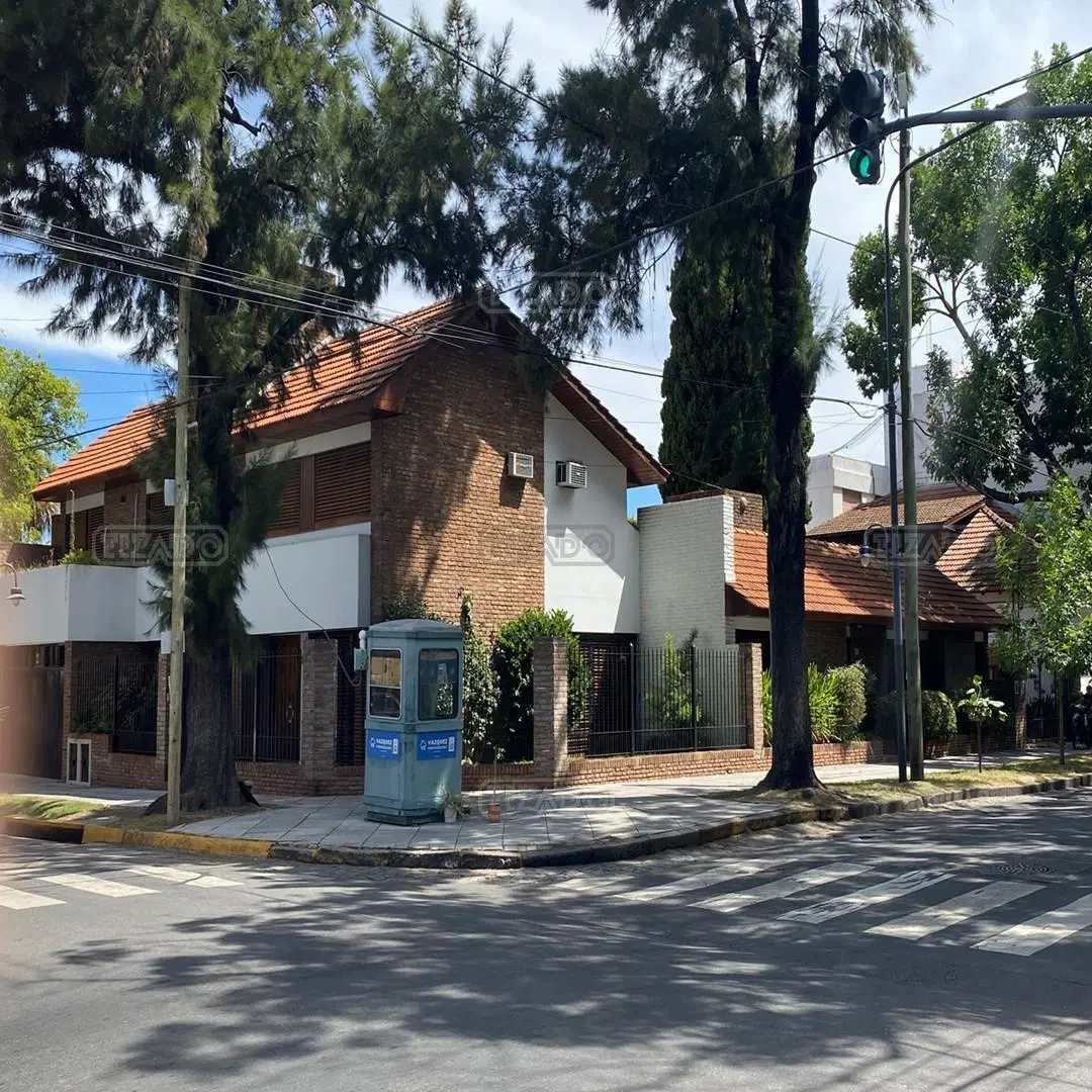 Casa Chalet en Venta en Florida Mitre/Este, Vicente López, G.B.A. Zona Norte 2