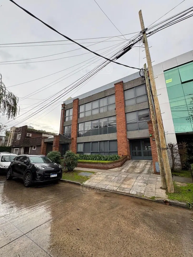 Oficina en Alquiler en Lomas de San Isidro, San Isidro, G.B.A. Zona Norte 4