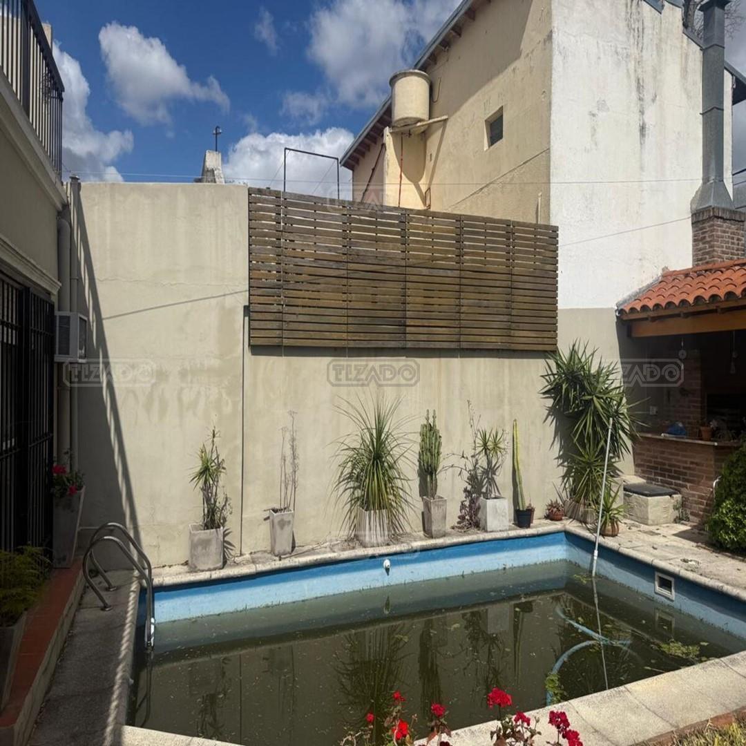 Foto de Casa Chalet en Venta en Olivos, Vicente López, G.B.A. Zona Norte, imagen 1