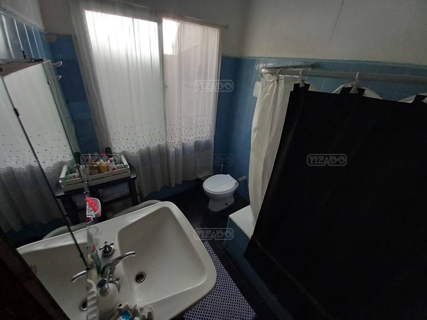 Foto de Departamento PH en Venta en Vicente López, G.B.A. Zona Norte, Argentina, imagen 3