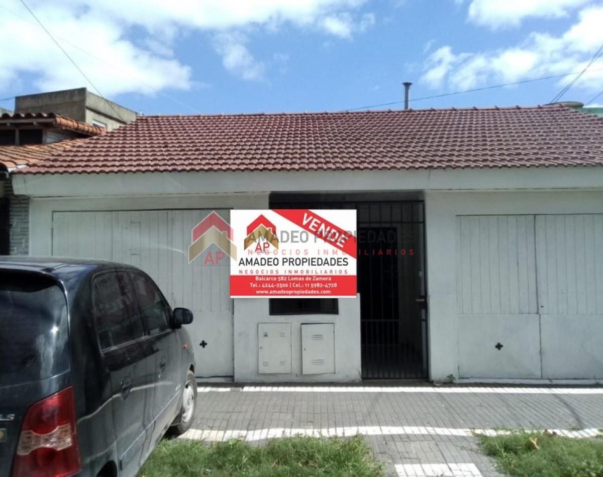 PH t/casa 3 amb al frente con garage APTO CREDITO. Excelente ubicacion: Jacinto Rosso 452 Temperley