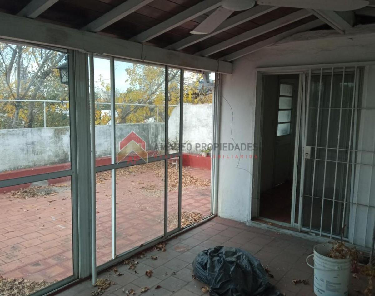 Foto de Dpto al frente t/casa 5 amb con garage ubicado en 2 De Mayo 4300, imagen 4