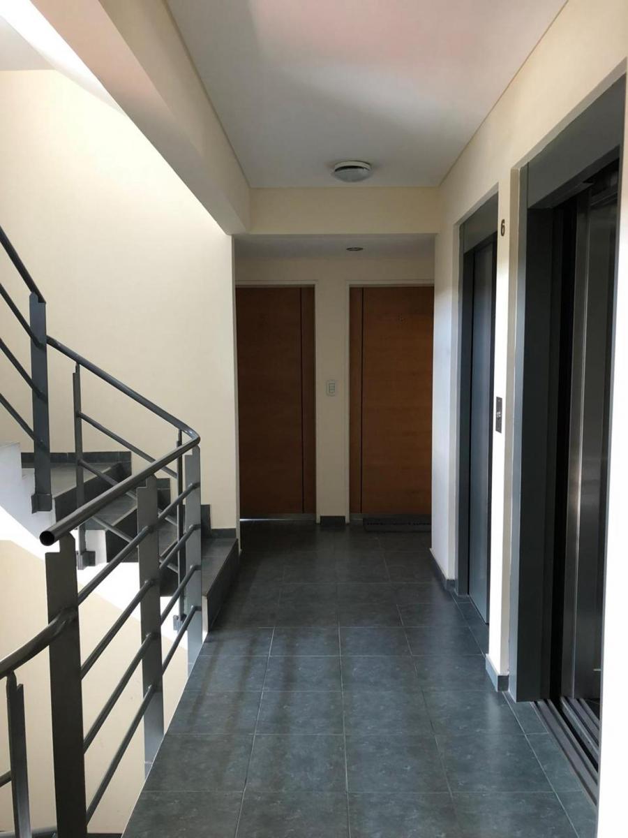 Venta Departamento 2 Ambientes Moron 5