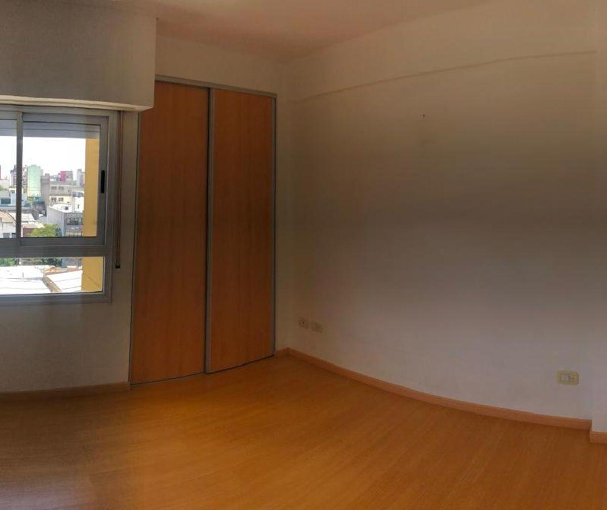 Venta Departamento 2 Ambientes Moron 3
