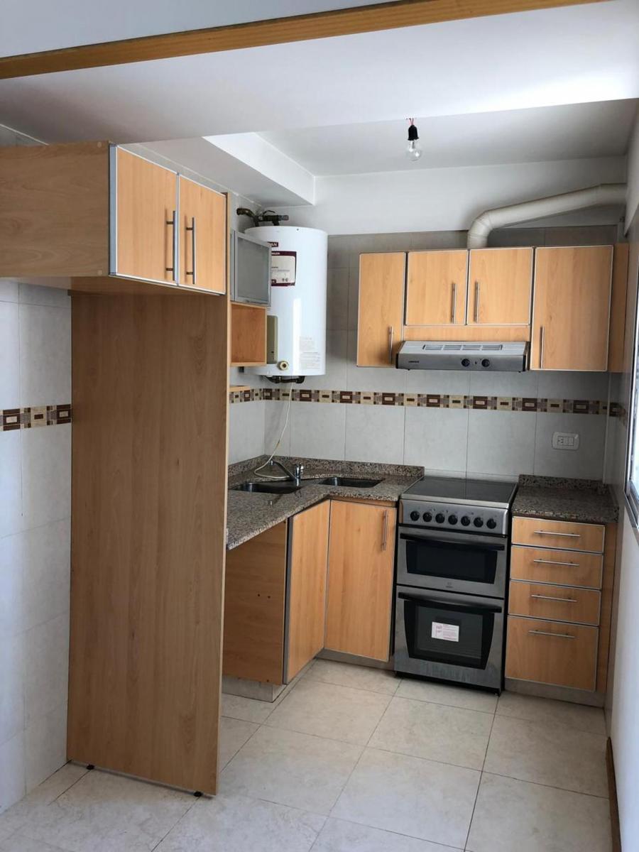 Venta Departamento 2 Ambientes Moron 2