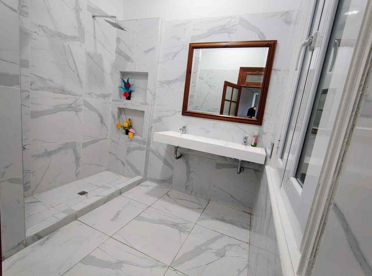 Hermosa Casa en Venta en Caballito, Apto Comercial 1