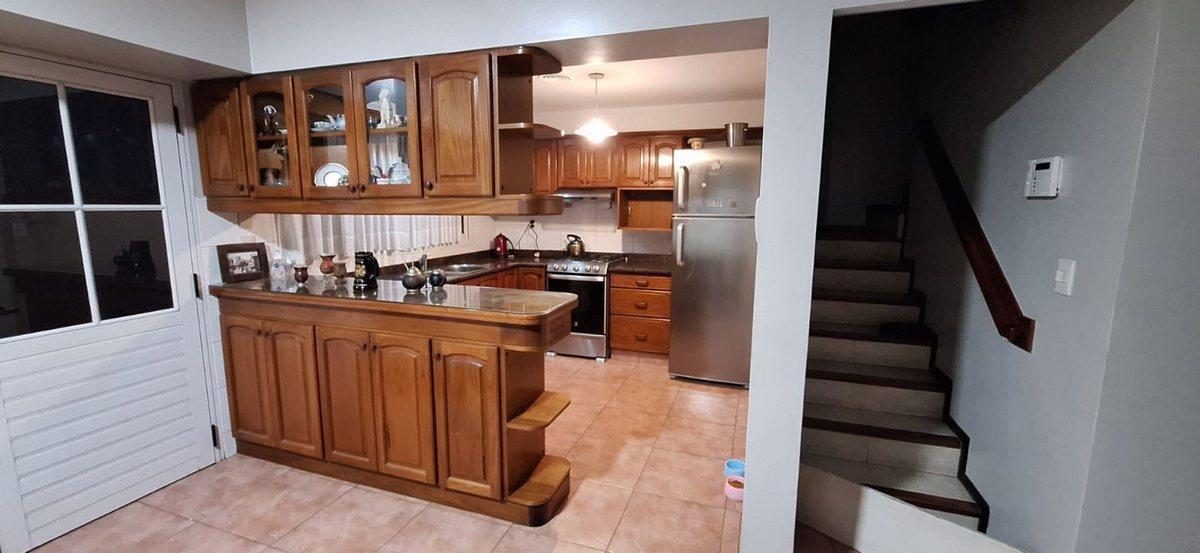 Venta Casa Lote Propio 3 Dorm., Garage 2