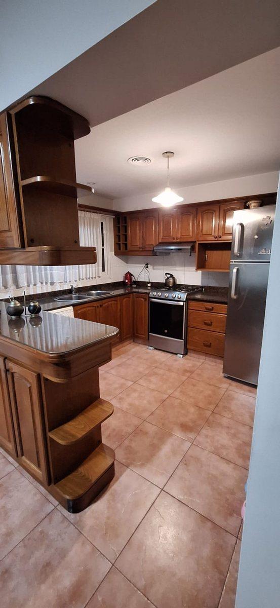 Venta Casa Lote Propio 3 Dorm., Garage 1