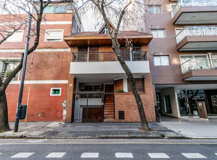 VENTA Casa Lote Propio 4 dormitorios, garage 5