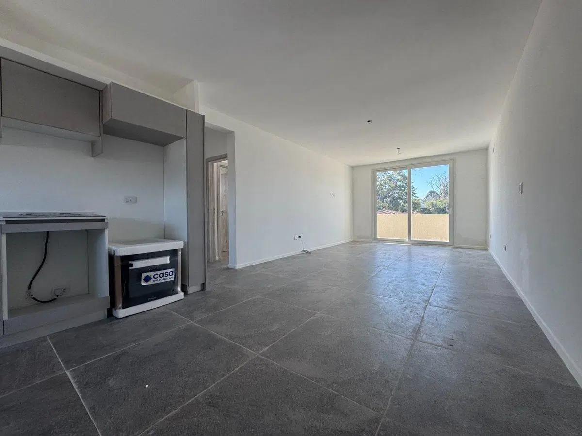 Dpto 3 amb en venta en Pilar c/balcón terraza 5