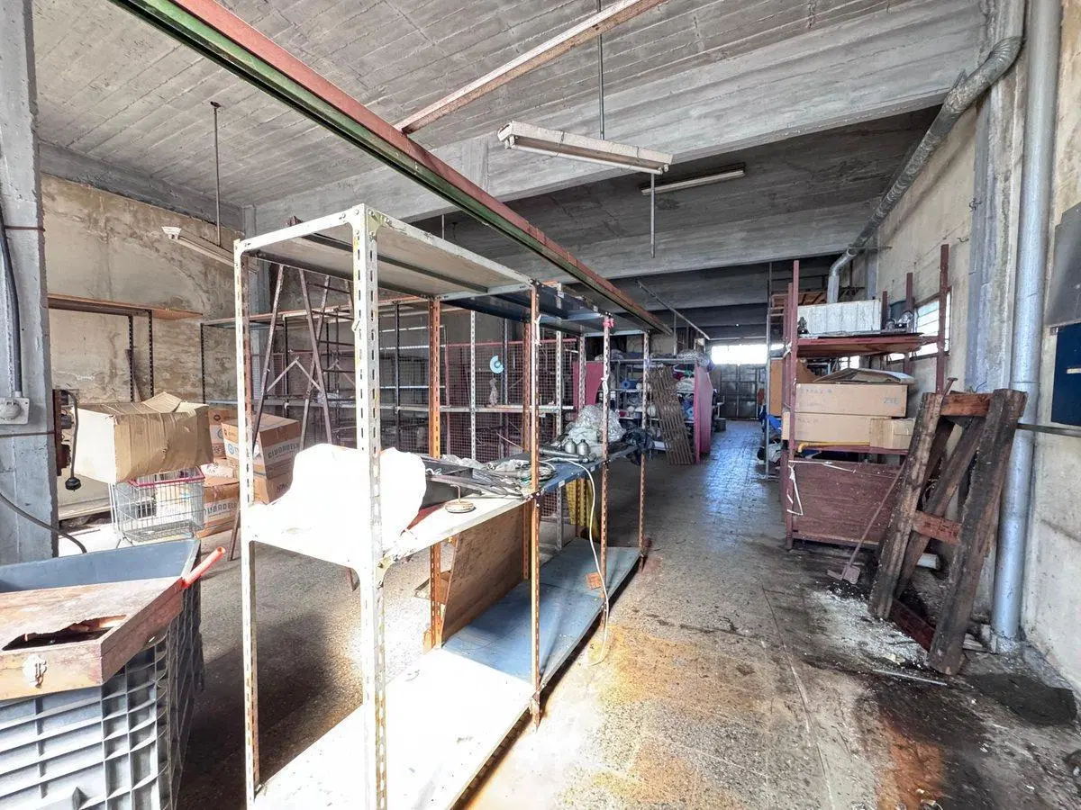 Galpón venta  en Villa Santa Rita 4