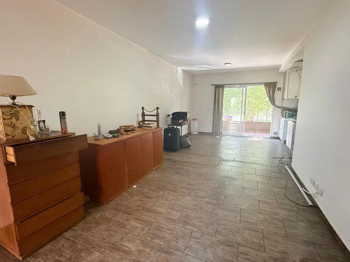 Venta monoambiente Villa urquiza con cochera. 4