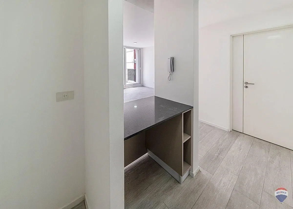 Monoambiente divisible a ESTRENAR- VENTA Almagro 4