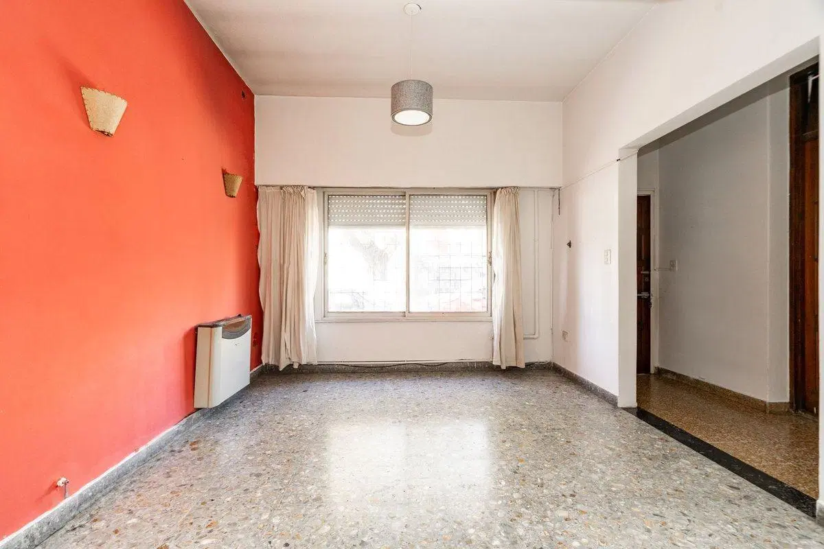 Casa en venta Montecastro 4 ambientes 4