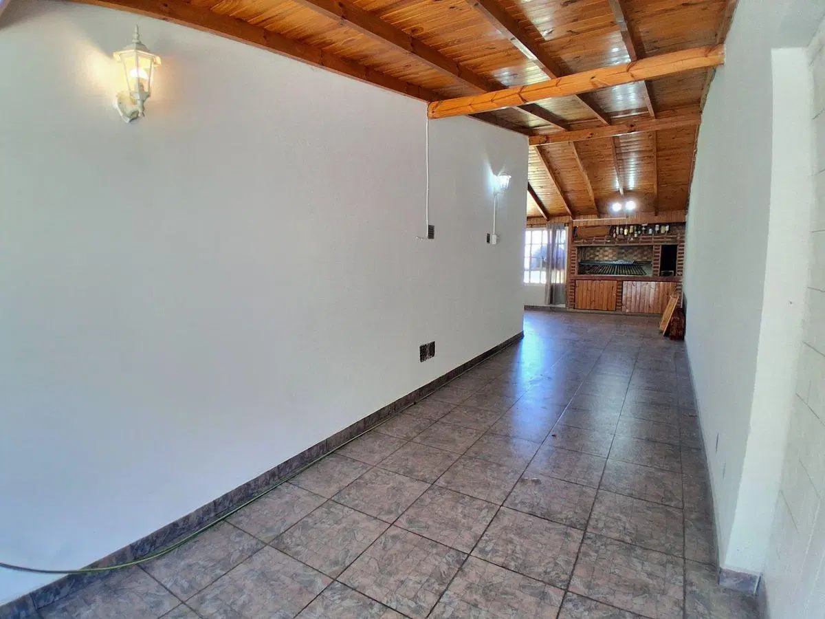 CASA VENTA 3 AMB TABLADA PILETA QUINCHO PARRILLA 2
